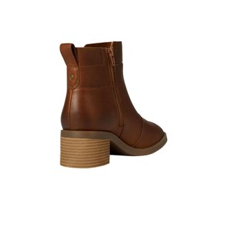 Clarks Lileigh Charm Tan Oily Leather 26179634 Womens
