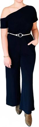 Gilli Veronica One Shoulder Jumpsuit In Black