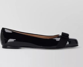 Ferragamo ballerina shoes with round toe and bow