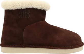 Miu Miu Su&egrave;de enkellaarsjes - Dames - Winterlaarzen - Bruin - 40 EU - Su&egrave;de - Schoenen