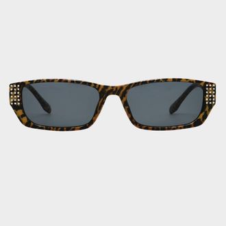 Betsey Johnson Smoke Rectangular Ladies Sunglasses 10269941.CGR LEOSMK
