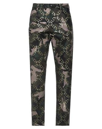 Valentino Garavani HOSEN & R&Ouml;CKE - Hosen auf YOOX.COM