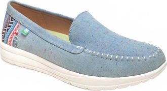 Minnetonka Womens Discover Canvas Moccasin In Light Denim Fleck