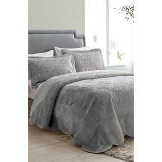 VCNY Home Westland Quilted Plush Bedspread Set in Grey at Nordstrom Rack, Size Twin