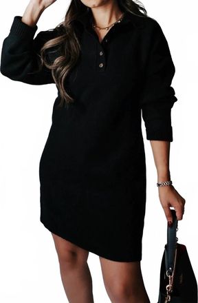 Blu Pepper Minimalistic Sweater Dress In Black