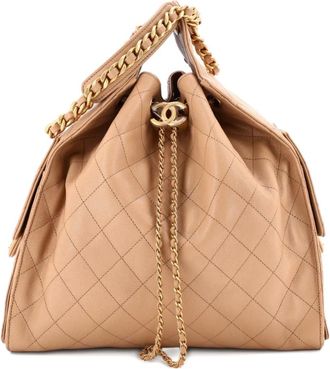 Chanel 25 Quilted Caviar Medium hobo bag - women - Calf Leather - One Size - Neutrals