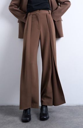 Topshop Pleated Volume Wide Leg Pants in Taupe at Nordstrom, Size 0 Us