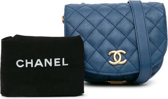Chanel Hobo Bags - 2018-2019 Quilted Grained Calfskin Casual Trip Mes - Gr. unisize - in Blau - für Damen