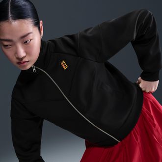 Nike Womens Court Heritage Windrunner Tennis Jacket in Black | FZ6507-010