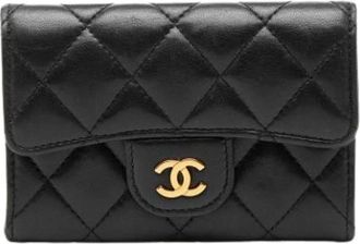 Chanel Pre-owned Wallets, female, Black, Size: ONE SIZE Pre-owned Quilted Card Holder