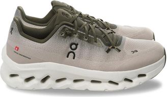 On Auf Cloudtilt-Sneakern