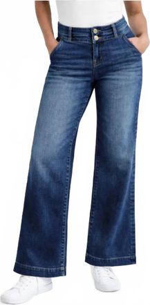 1822 Denim Slim Wide Leg Jean In Medium Wash