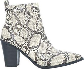 Pregunta FOOTWEAR - Ankle boots sur YOOX.COM
