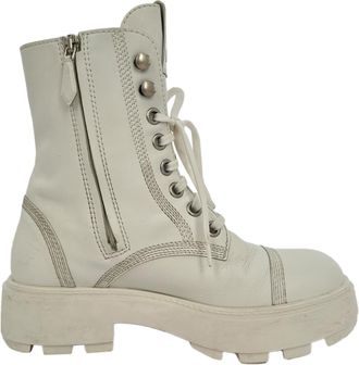 Miu Miu Miu Miu veterlaarzen in wit leer
