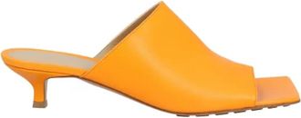 Bottega Veneta Leather mules - Dames - Muiltjes - Oranje - 37 1/2 EU - Schoenen