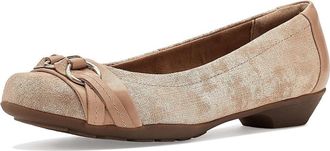 COMFORTIVA Posie - Soft Spots Womens Slip on Shoes Platino/Sand Cow Quilin/La Mesa : 7.5 WW (EE), Leather