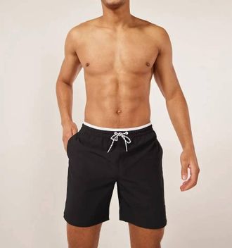 Chubbies Capes Short - Plus In Black