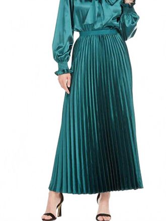 Jade Yoga Pleated Long Skirt In Teal