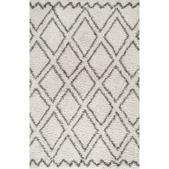 Jonathan Y Designs Soller Diamond Trellis Shag Area Rug in Beige/dark Gray at Nordstrom, Size 5Ft 0In X 8Ft 0In