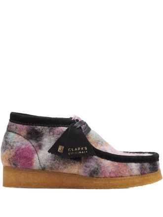 Clarks Wallabee Black Wool Comb boots - Pink