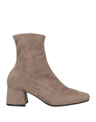 Tosca Blu Ankle boots