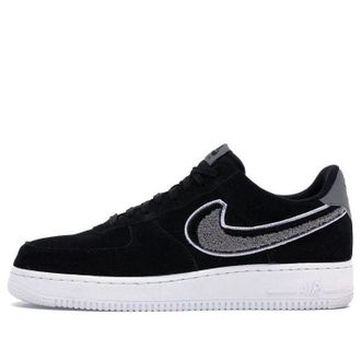 Nike Air Force 1 07 LV8 Chenille Swoosh 823511-014