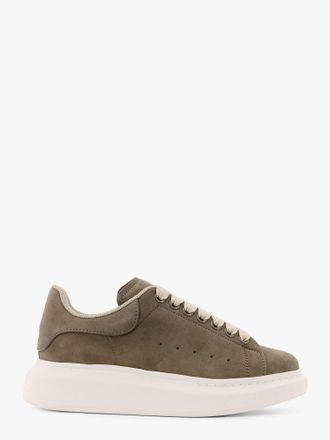 Alexander McQueen Sneakers oversize in suede con logo inciso frontale - ALEXANDER MCQUEEN - gender_Woman