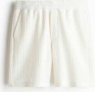 H&M Shorts in Relaxed Fit - White