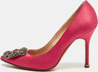 Manolo Blahnik Pink Satin Hangisi Pumps