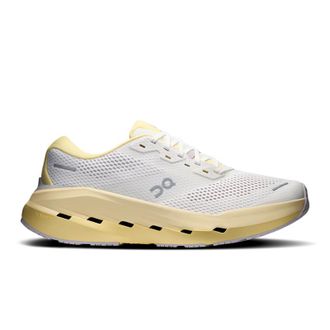 On Cloudrunner 3 Max