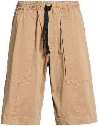 Isabel Benenato BOTTOMWEAR - Shorts & Bermuda Shorts on YOOX.COM