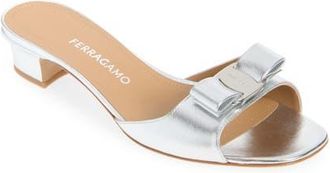 Ferragamo Vanilla Bow Slide Sandal in Silver Fondo Bianco Biscotto at Nordstrom, Size 8.5