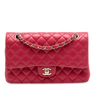 Chanel Tweedehands Medium Classic Lamsleer Dubbele Flap