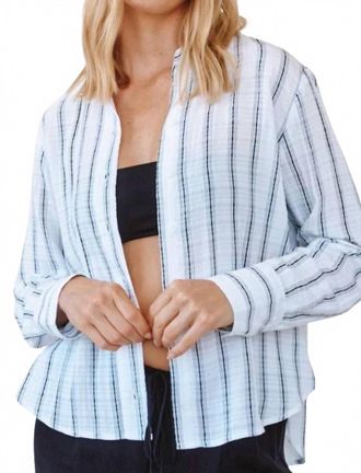 Bella Dahl Clean Split Back Button Down Shirt In Black & White Shadow Stripe