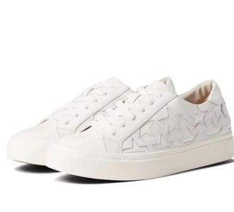 Vaneli Womens Yolen Sneaker In White/star