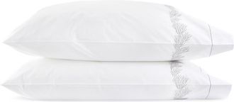 Matouk Atoll Set of 2 Pillowcases in Alabaster at Nordstrom, Size Standard