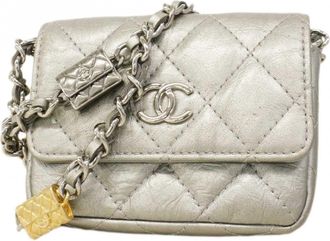 Chanel Silver Leather Chain/Shoulder Wallet (Pre-Owned)