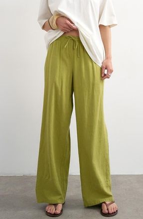 Topshop Linen Blend Straight Leg Pants in Mgreen at Nordstrom, Size 10 Us