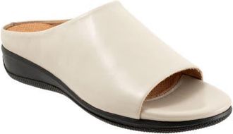 Softwalk Turner Wedge Slide Sandal in Ivory at Nordstrom, Size 10.5