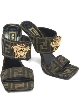 Fendi x Versace Zucca Medusa sandals - Brown