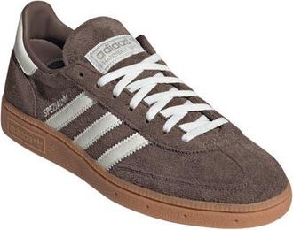 adidas Handball Spezial Sneaker in Earstr/owh at Nordstrom, Size 6.5