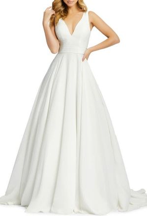 Mac Duggal Chiffon Ballgown in White at Nordstrom, Size 0