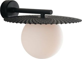 Fan Europe Applique chaplin in metallo nero con diffusore in vetro bianco