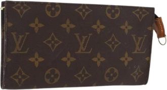 Louis Vuitton Pre-owned Clutches, female, Brown, Size: ONE SIZE Pre-owned Monogram Accessory Pouch