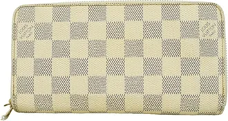 Louis Vuitton White Long Wallet (Bi-Fold) (Pre-Owned)