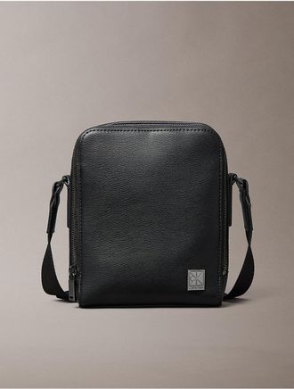 Calvin Klein Mens Emblem Logo Slim Reporter Bag - Black