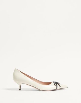 Valentino Garavani D&eacute;collet&eacute; Bepointy In Vernice E Capretto 45Mm Donna AVORIO/NERO 35.5