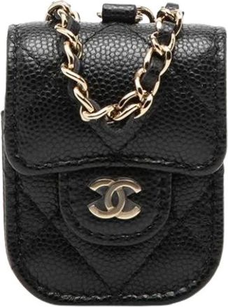 Chanel Pre-owned Bags, female, Black, Size: ONE SIZE Pre-owned Quilted Caviar Crossbody Bag