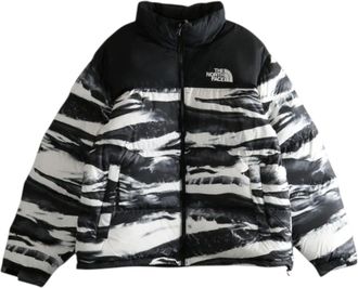 The North Face The North Face 1996 Retro Nuptse Jacket TNF Black Edge Of Light Print TNF Black NF0A8D16DJI1