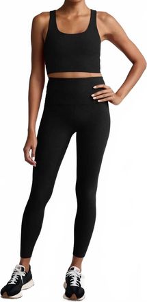 Beyond Yoga Twister Cropped Tank Top In Darkest Night